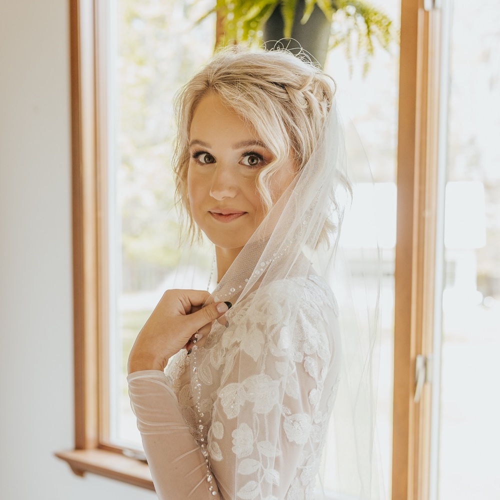 Meet your Posher, Leah